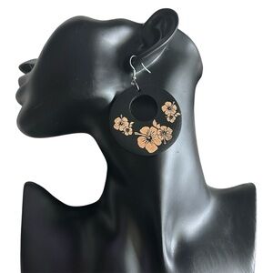 Elegant Black and Gold Floral Earrings